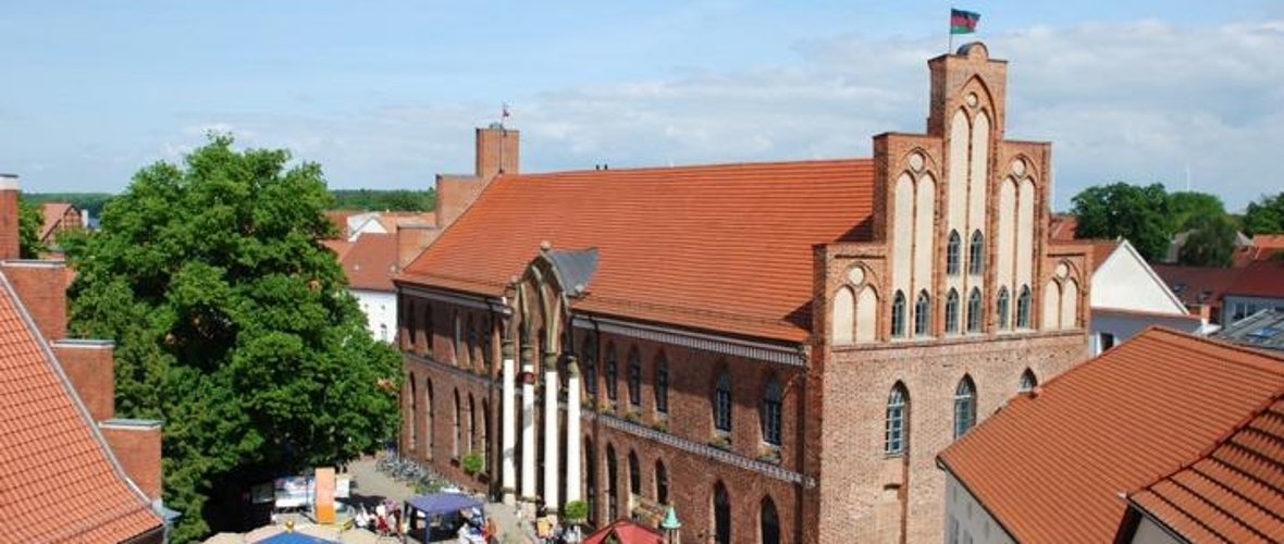 Rathaus während des Stadtfestes