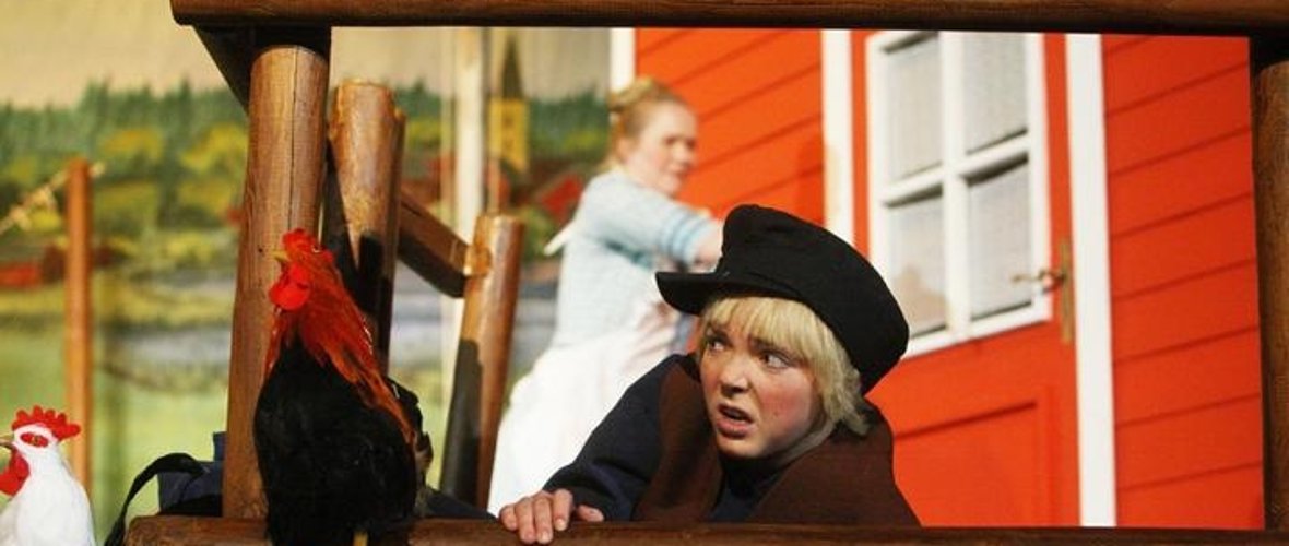 Bühnenstück Michel in der Suppenschüssel Schauspieler inszenieren "Michel in der Suppenschüssel"
