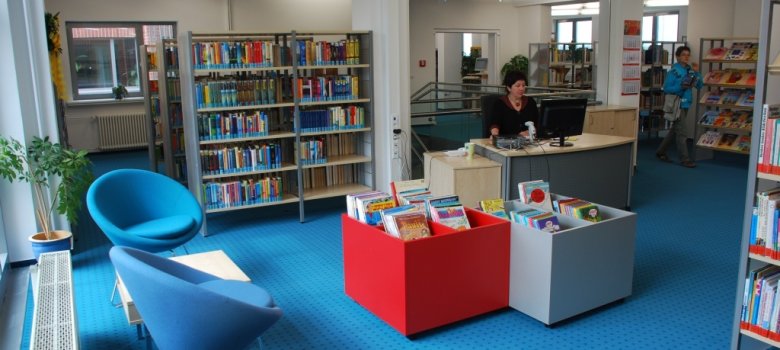 Stadtbibliothek Parchim Innenraum mit Sitzecke