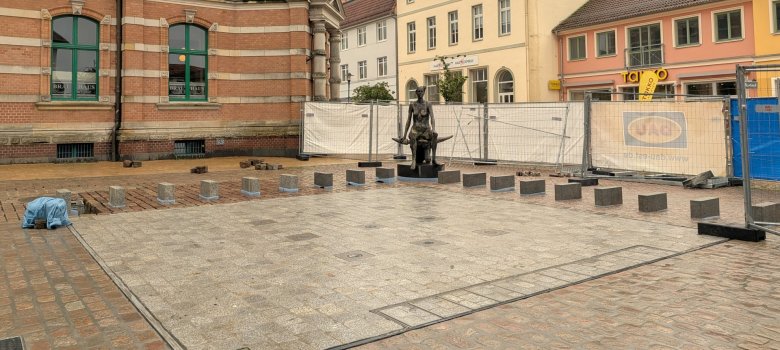 Der Brunnen im Mai 2026. Der Brunnen im Mai 2026.