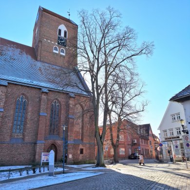Umfeld St. Georgen Kirche Umfeld St. Georgen Kirche