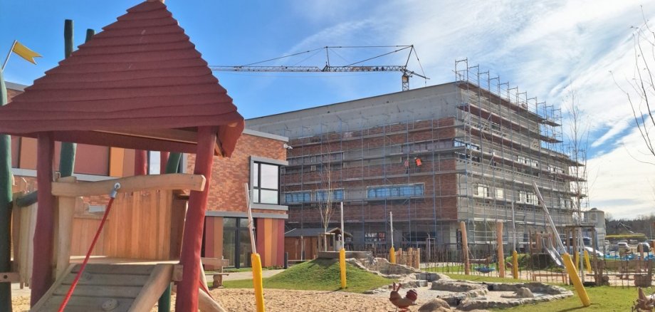 Neue Regionalschule: Baustellenbesuch an Parchims größter Baustelle.