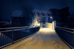Wasserbergbrücke Am Färbergraben im Winter