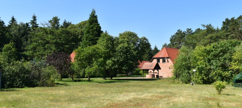 Die Geschäftsstelle des Landesjagdverbandes Mecklenburg-Vorpommern e.V. auf dem Forsthof Malchow.