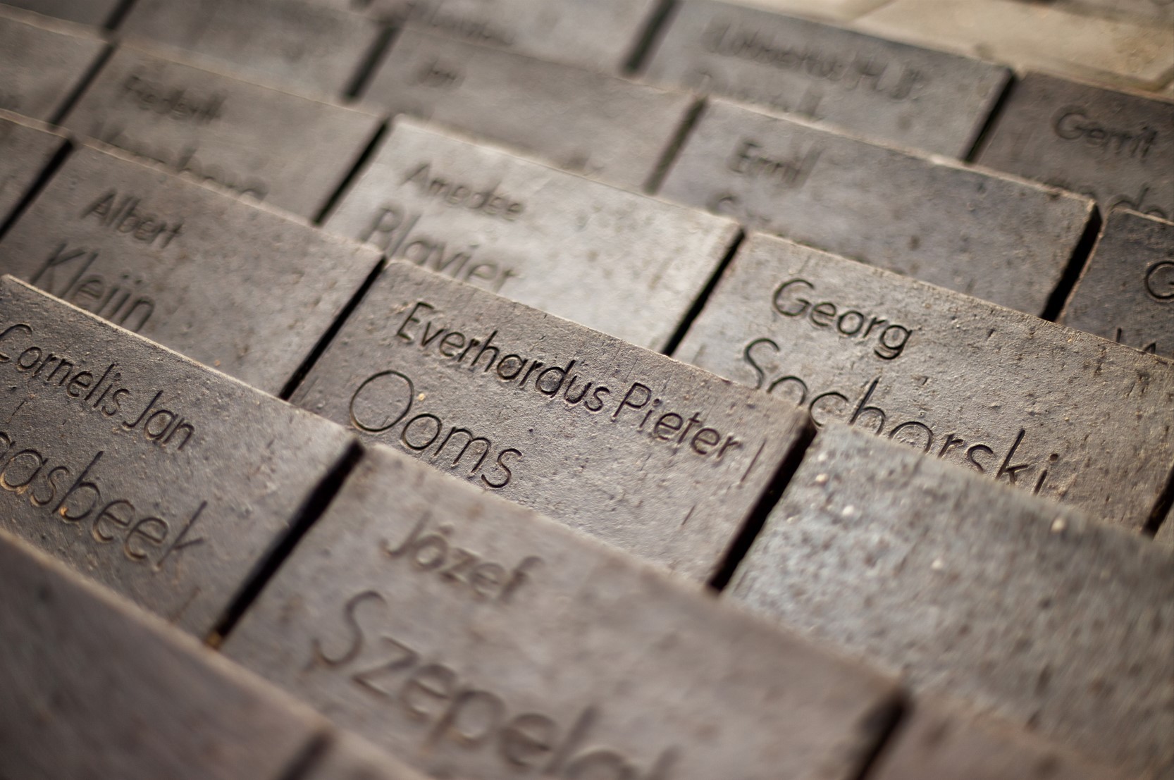 Gedenksteine in der KZ-Gedenkstätte Wöbbelin.