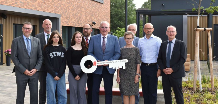 Der Neubau der Regionalschule „J. W. v. Goethe“ in Parchim wurde am 04. Juli 2025 feierlich eröffnet.
