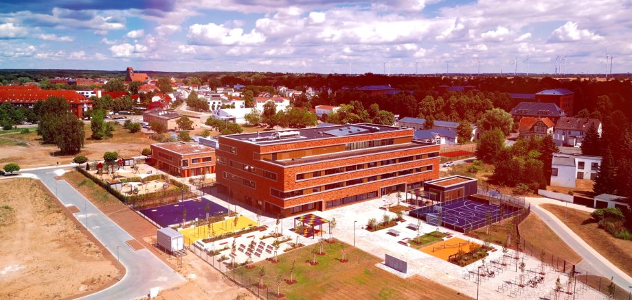 Die Neue Goethe-Regionalschule Parchim lädt zum Tag der offenen Tür am 08. November 2025 ein. Die Neue Goethe-Regionalschule Parchim lädt zum Tag der offenen Tür am 08. November 2025 ein.