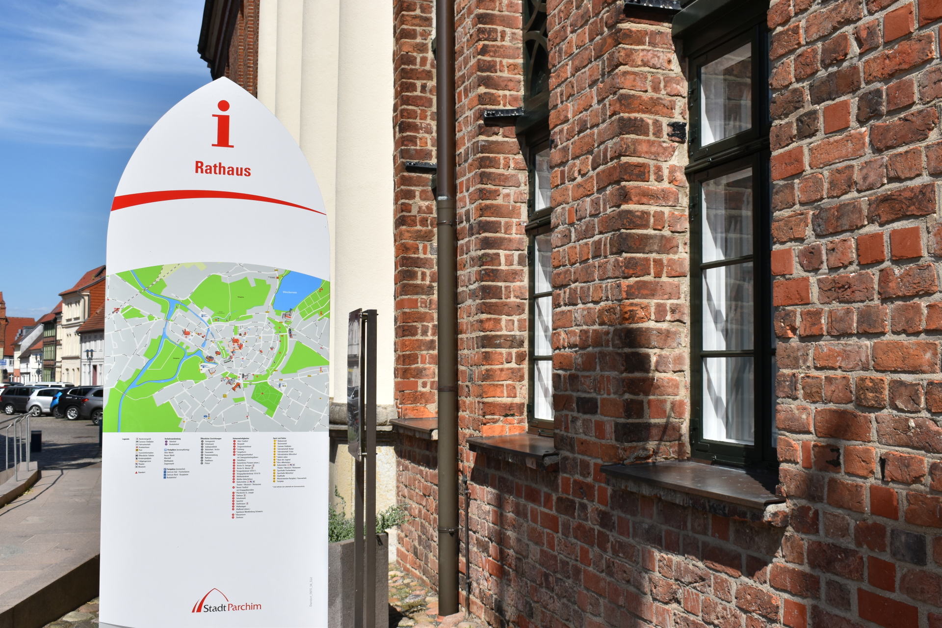 Die Infostelen im Stadtgebiet wurden erneuert.