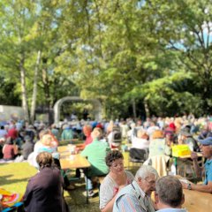 Picknickkonzert auf dem Alten Friedhof in Parchim 